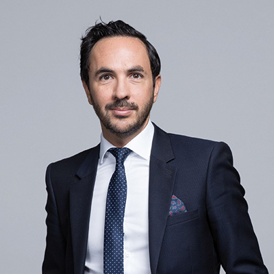 Arnaud DE COURCELLES